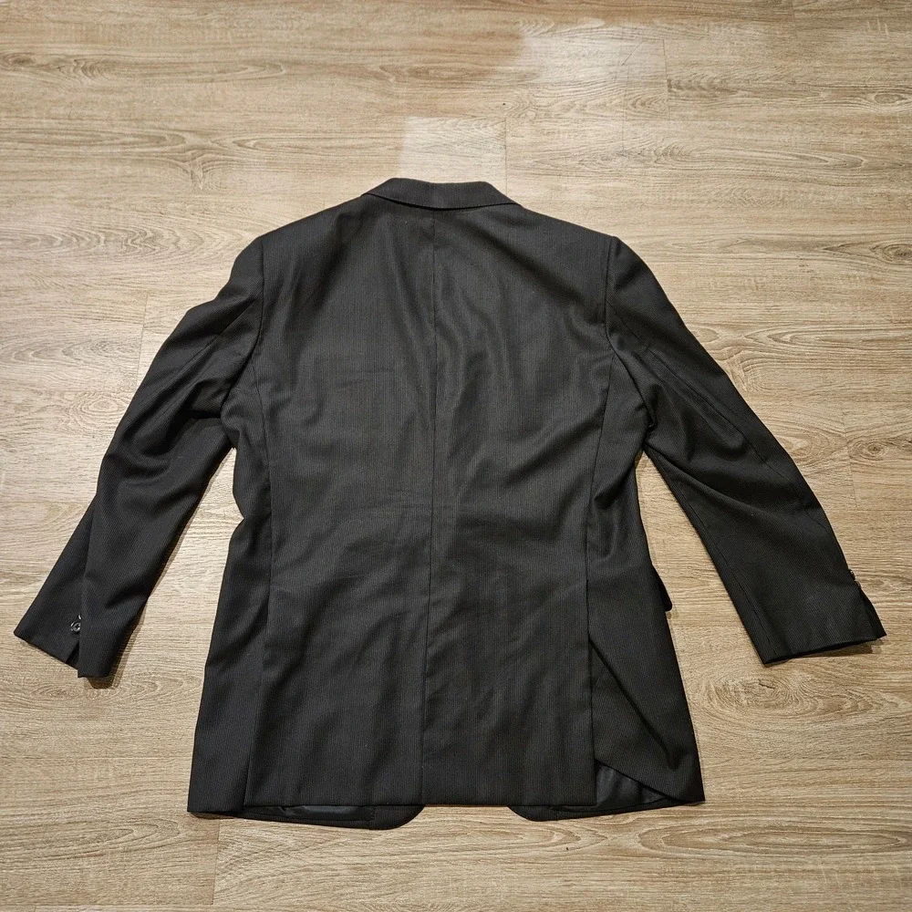 Valentino pre owned